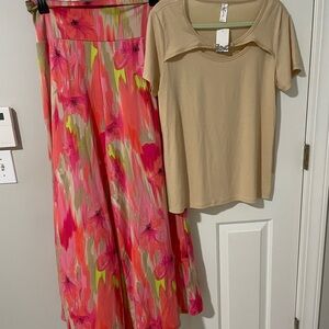 Floral Pink and Green Women's pallazzo pants lg with lg top nwt